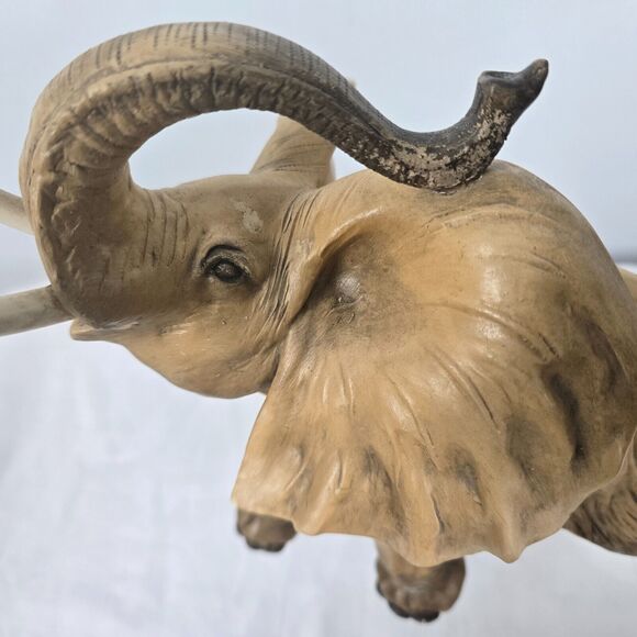 Large Bull Elephant Figurine Signed by Guido Cacciapuoti 10" x 11" x 8" Italy - Picture 11 of 13